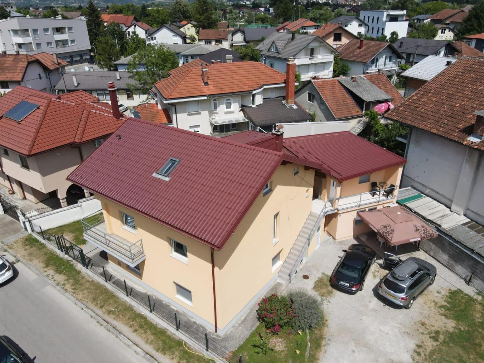 Apartment Resaa Bihac Bagian luar foto