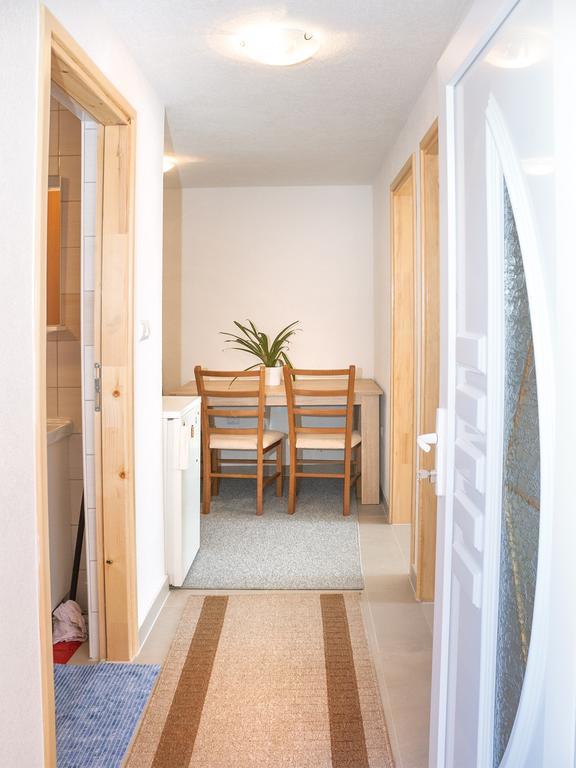 Apartment Resaa Bihac Bagian luar foto