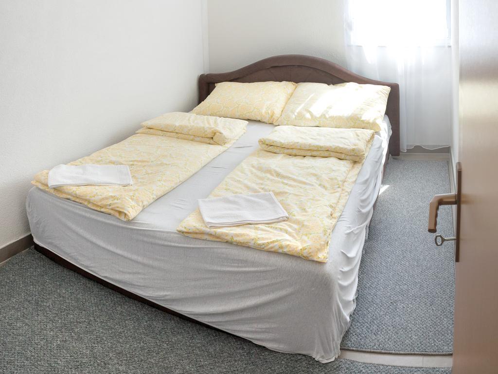 Apartment Resaa Bihac Bagian luar foto